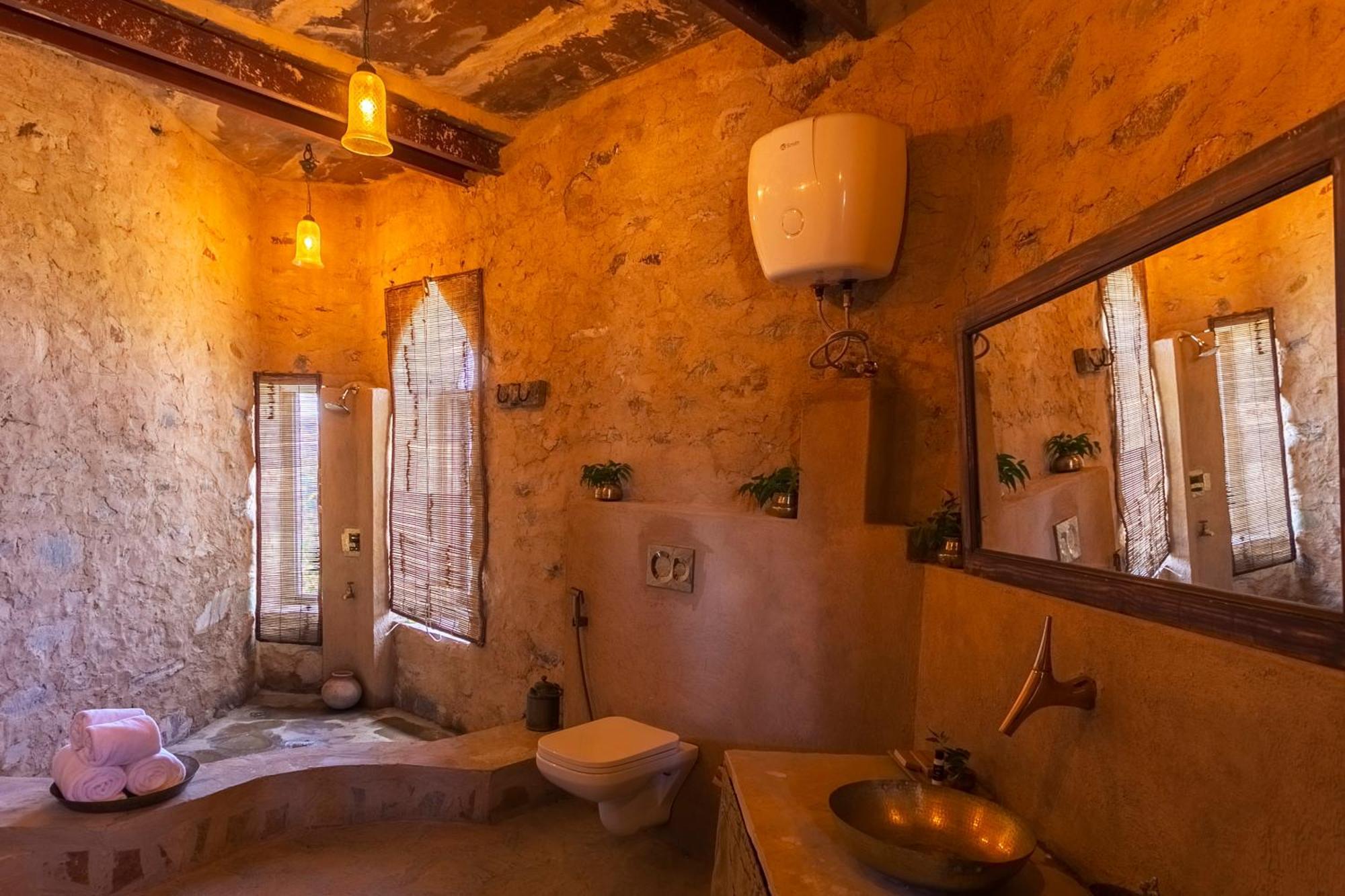 Manmatha A Luxury Retreat Bed & Breakfast Udaipur Exterior photo