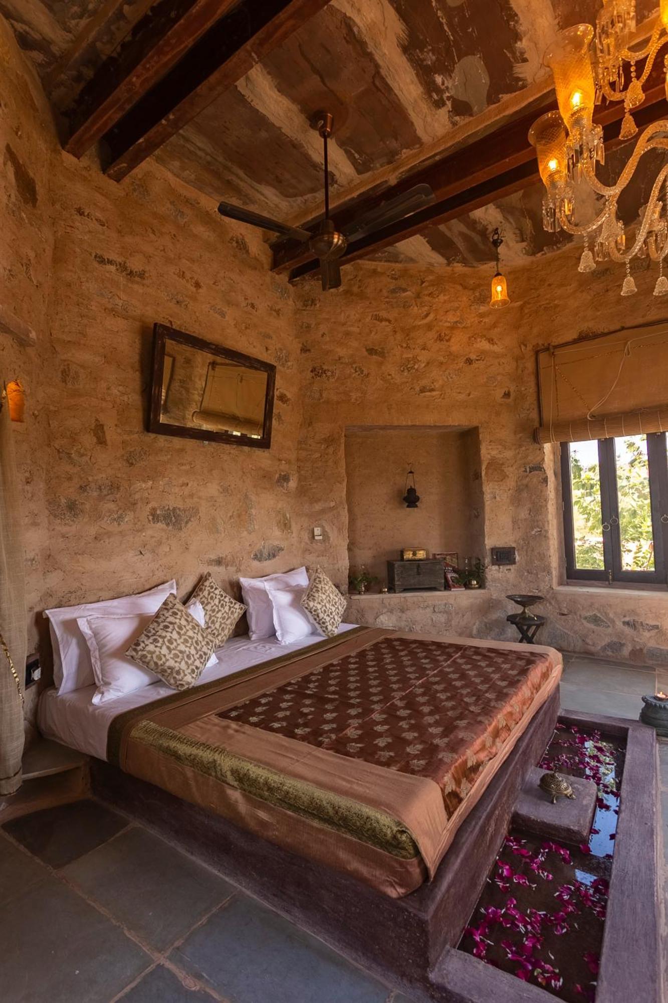 Manmatha A Luxury Retreat Bed & Breakfast Udaipur Exterior photo