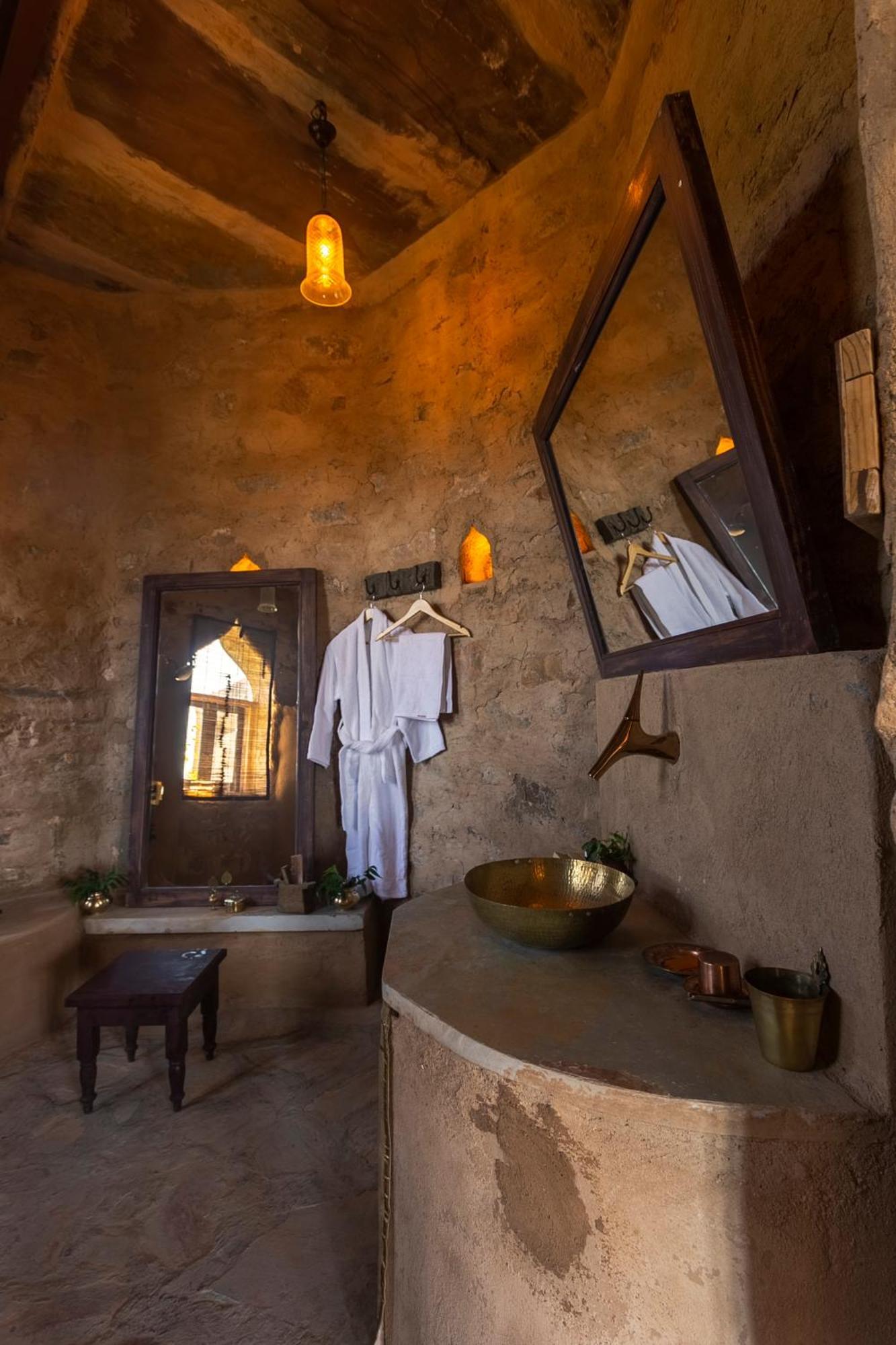 Manmatha A Luxury Retreat Bed & Breakfast Udaipur Exterior photo