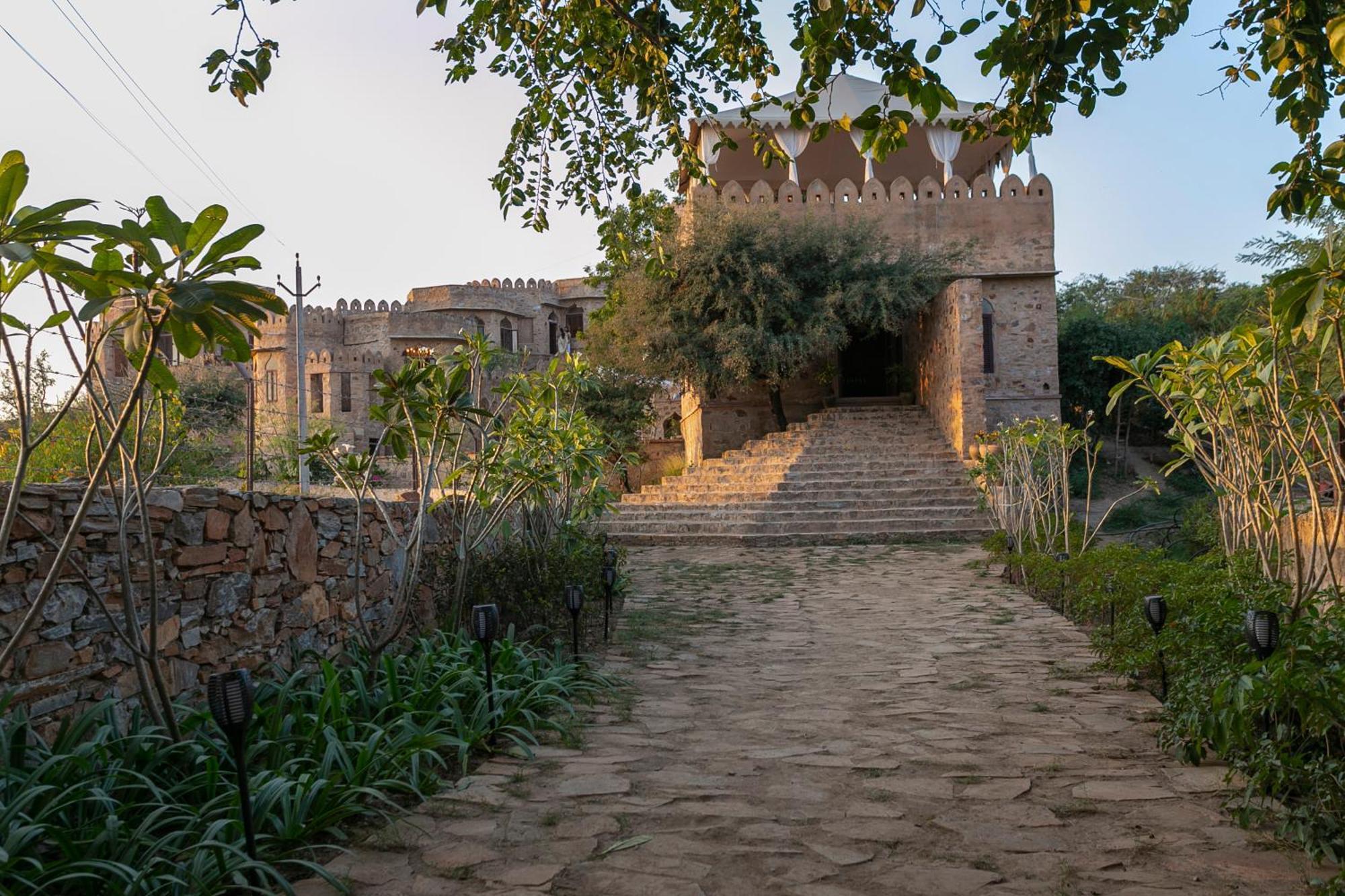 Manmatha A Luxury Retreat Bed & Breakfast Udaipur Exterior photo